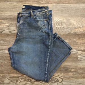 LOLO High Rise Distressed Busted Knee Light Rinse Crop Jeans 14